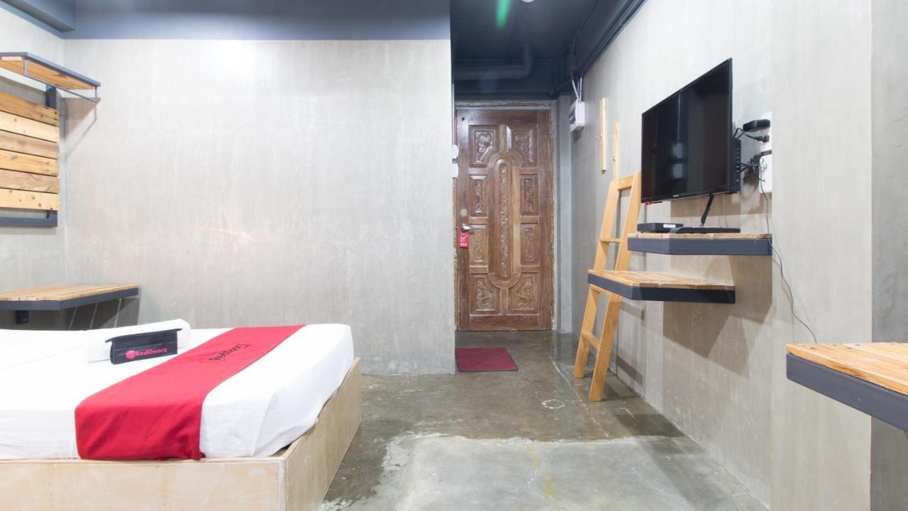 Reddoorz Plus @ Taft North Mandurriao Iloilo Esterno foto
